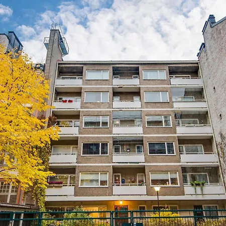 Wehost Kristianinkatu 3 * Helsinki